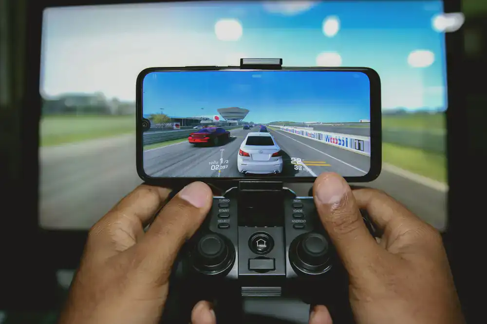 Mobile racing game interface testing